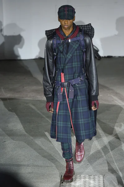 Look 33